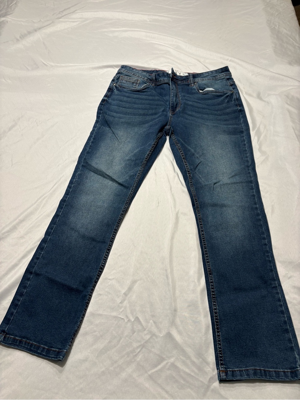 Men's Straight Jeans in Dark Blue Wash